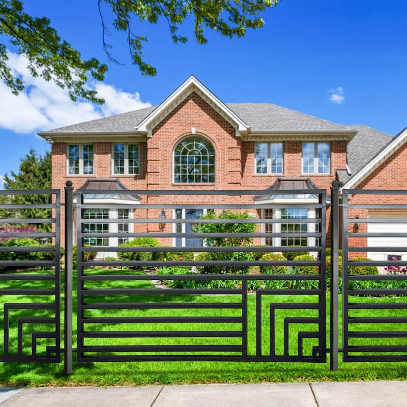 ALEKO Garden Yard Modern Florence Style Steel Fence