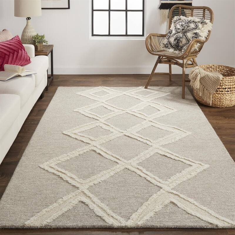 Elika Moroccan Wool Tufted Rug, Moroccan Style, Taupe/Ivory