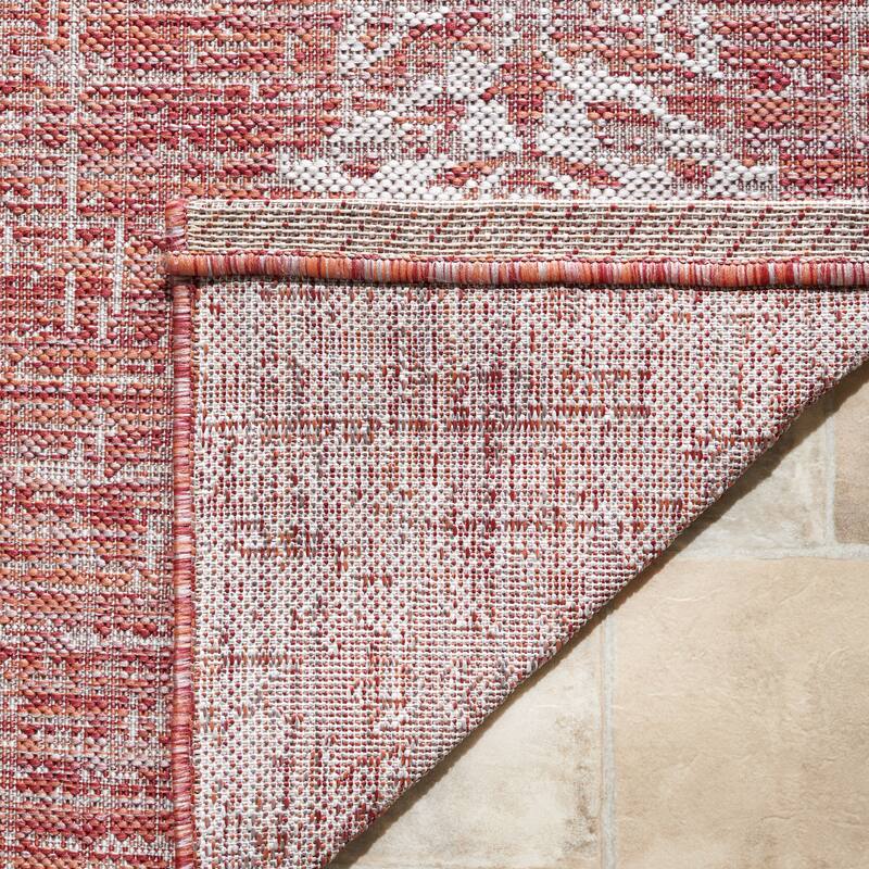 SAFAVIEH Courtyard Mami Transitional Rug