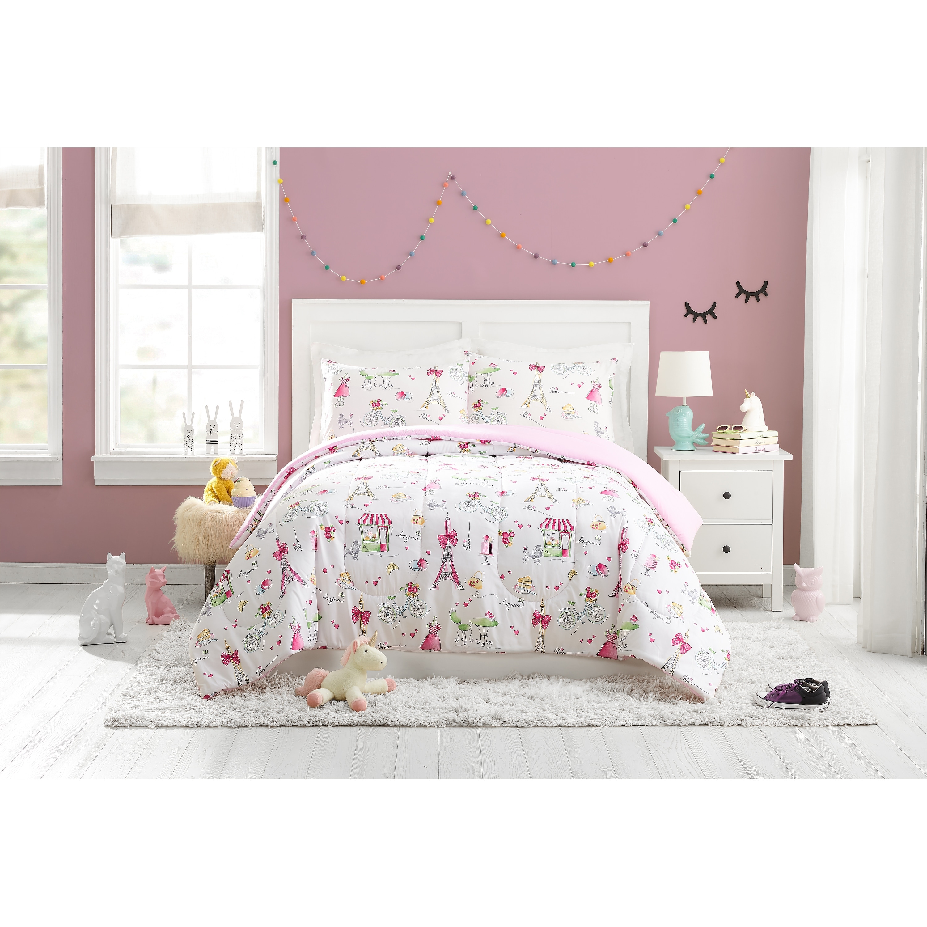 Urban Playground Pretty in Paris Comforter Set