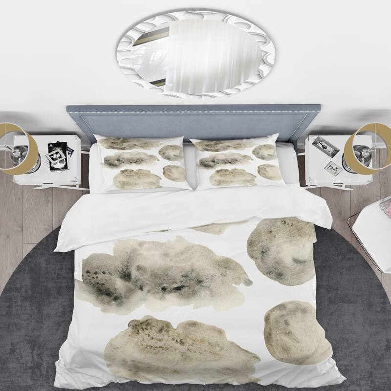 Designart 'Grey and Golden Beige Clouds II' Modern Duvet Cover Set