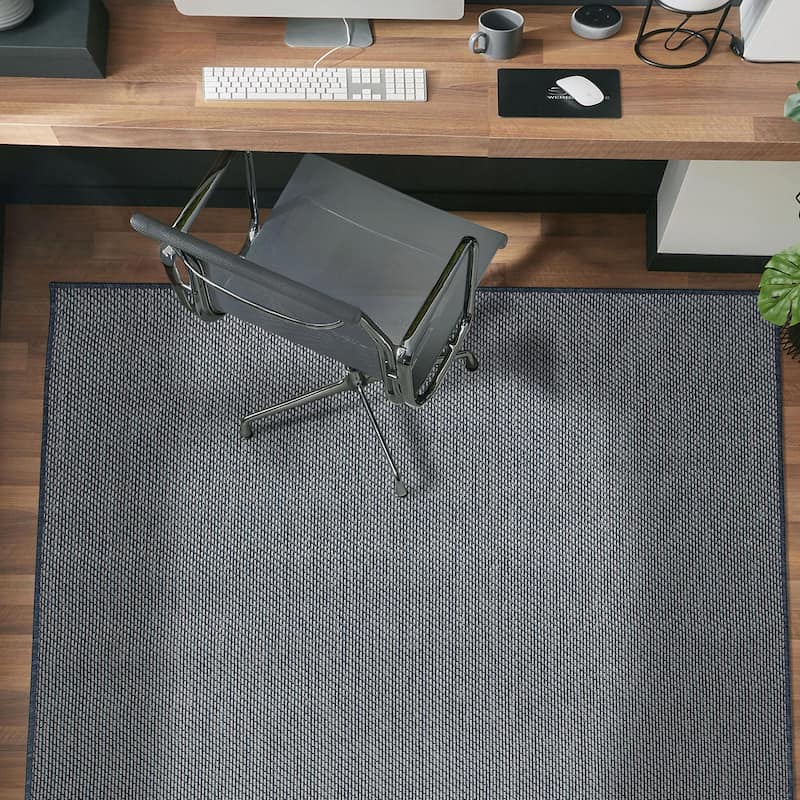Contemporary Solid Indoor/Outdoor Area Rug