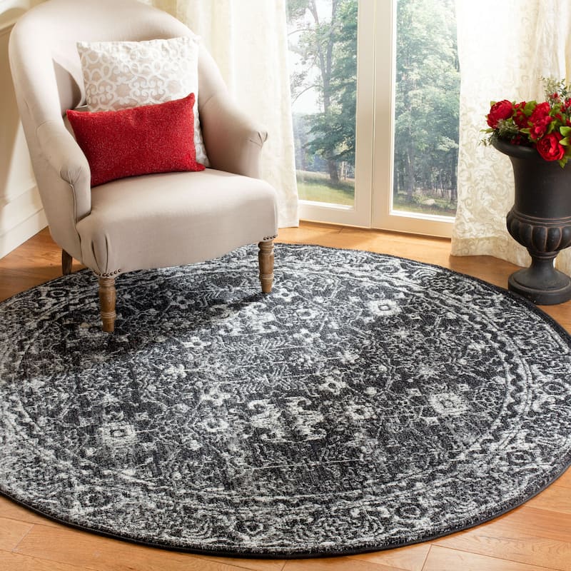 SAFAVIEH, Evoke Karola Vintage Boho Rug - 3' Round - Charcoal/Ivory