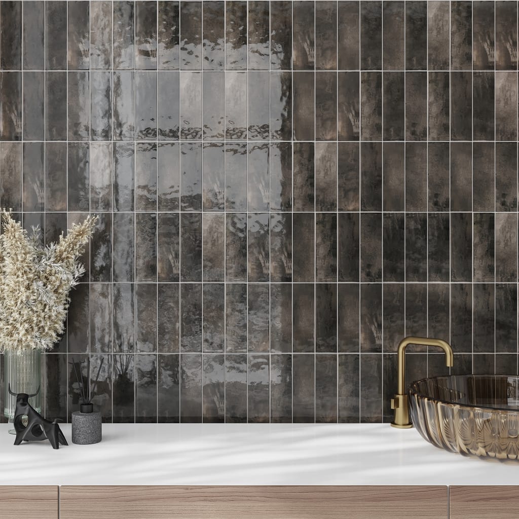Apollo tile 2.5" x 8" Antiek Glossy Black Ceramic Tile (5.38 sq ft/case) - 38 Pack