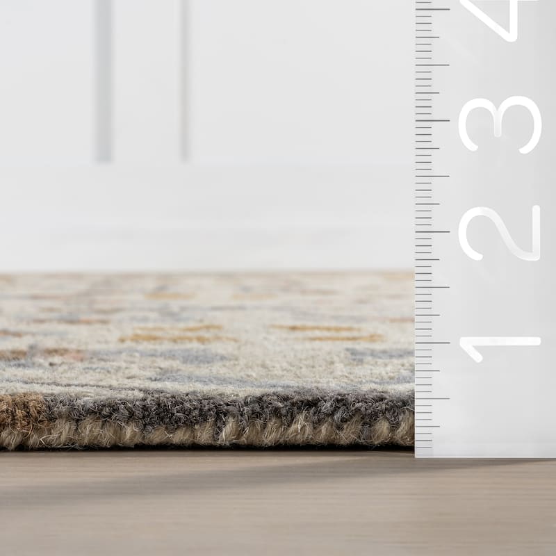 Folklore Wool Area Rug