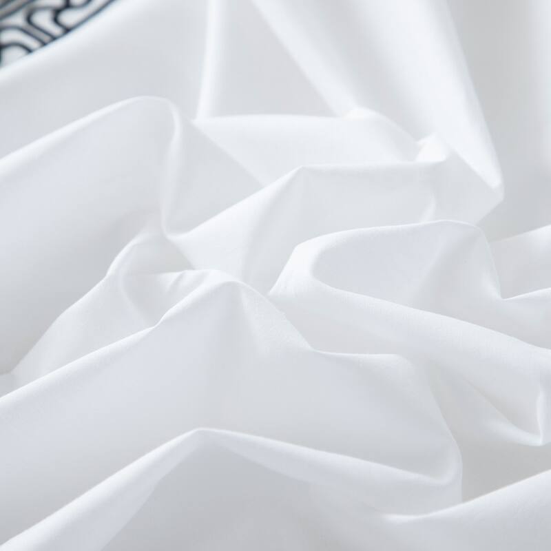 Wholelinens Cotton Percale Hotel Duvet Cover Set, Geo Embroidery