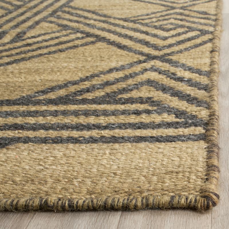 SAFAVIEH Handmade Flatweave Kilim Annliese Wool Rug