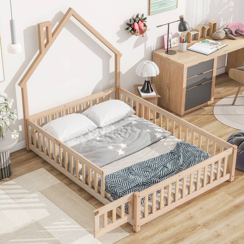 Full House-Shaped Headboard Floor Bed with Fence in Natural Pine Wood