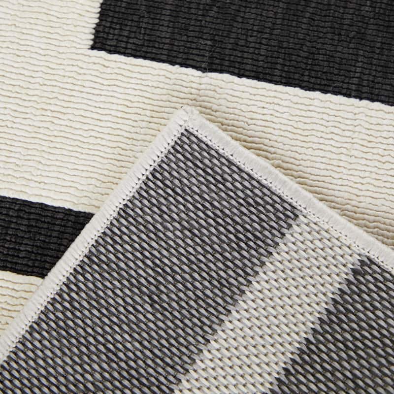 Mandarino Modern Striped Indoor/Outdoor Area Rug