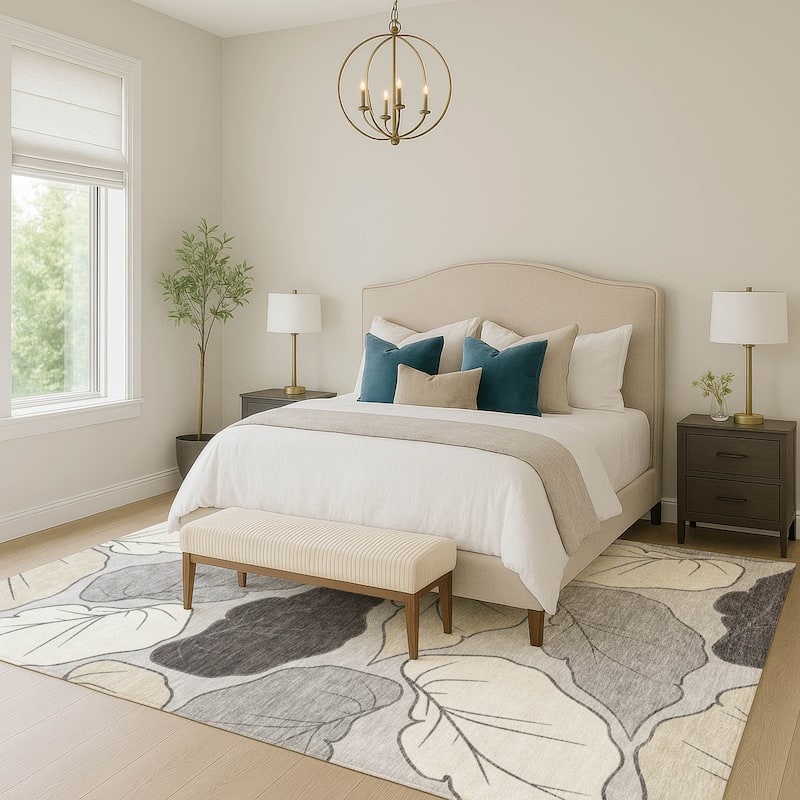 Machine Washable Indoor/ Outdoor Contemporary Floral Chantille Rug