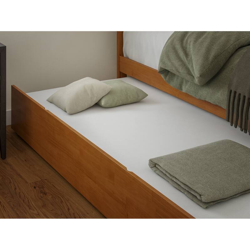 Nantucket Bed with Footboard and Twin Extra Long Trundle