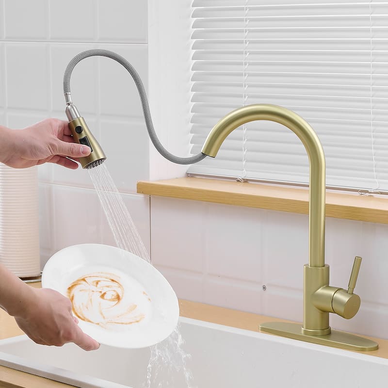 Brushed Gold Single Handle Pull-out Kitchen Faucet with Plate
