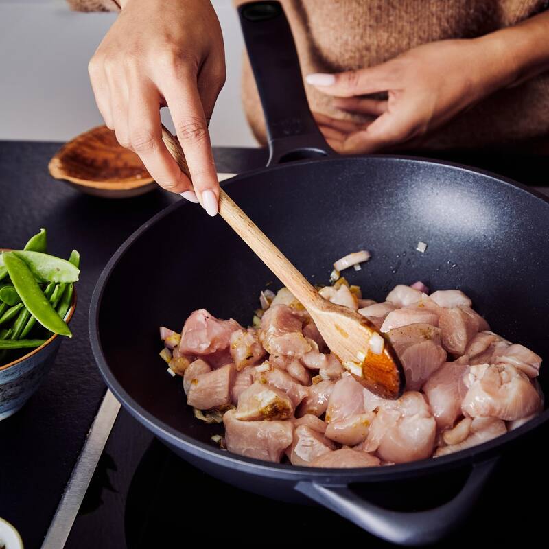 Alva Energy Ceramic Nonstick Wok, Non-Toxic Stir-Fry Pan - 12"