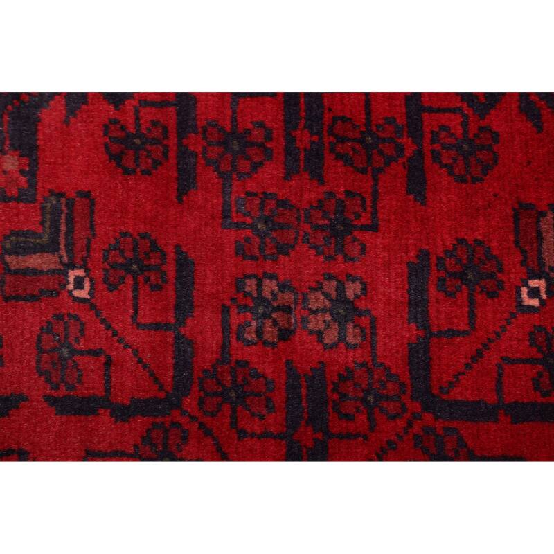 ECARPETGALLERY Hand-knotted Finest Khal Mohammadi Red Wool Rug - 4'2 x 5'10