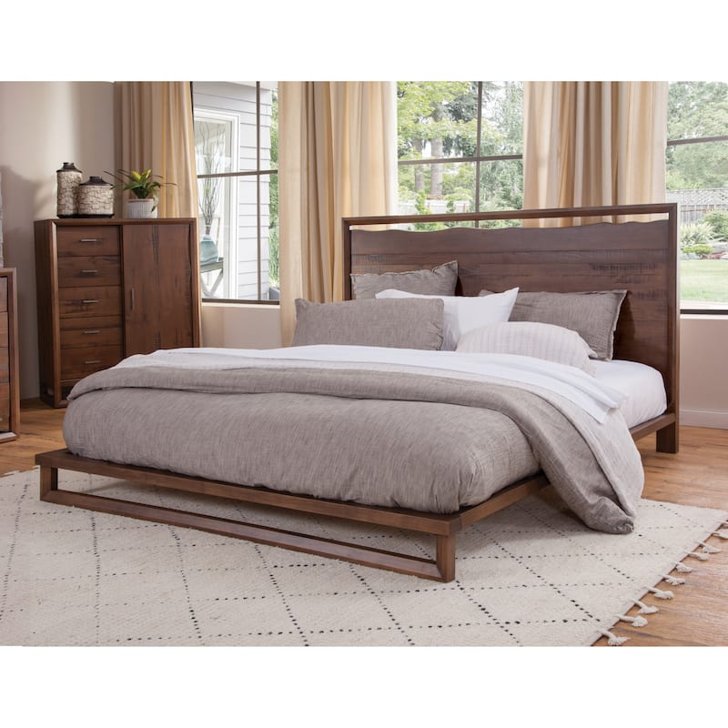 Steve Silver Distressed Mocha Lynwood 4-Piece Bedroom Set