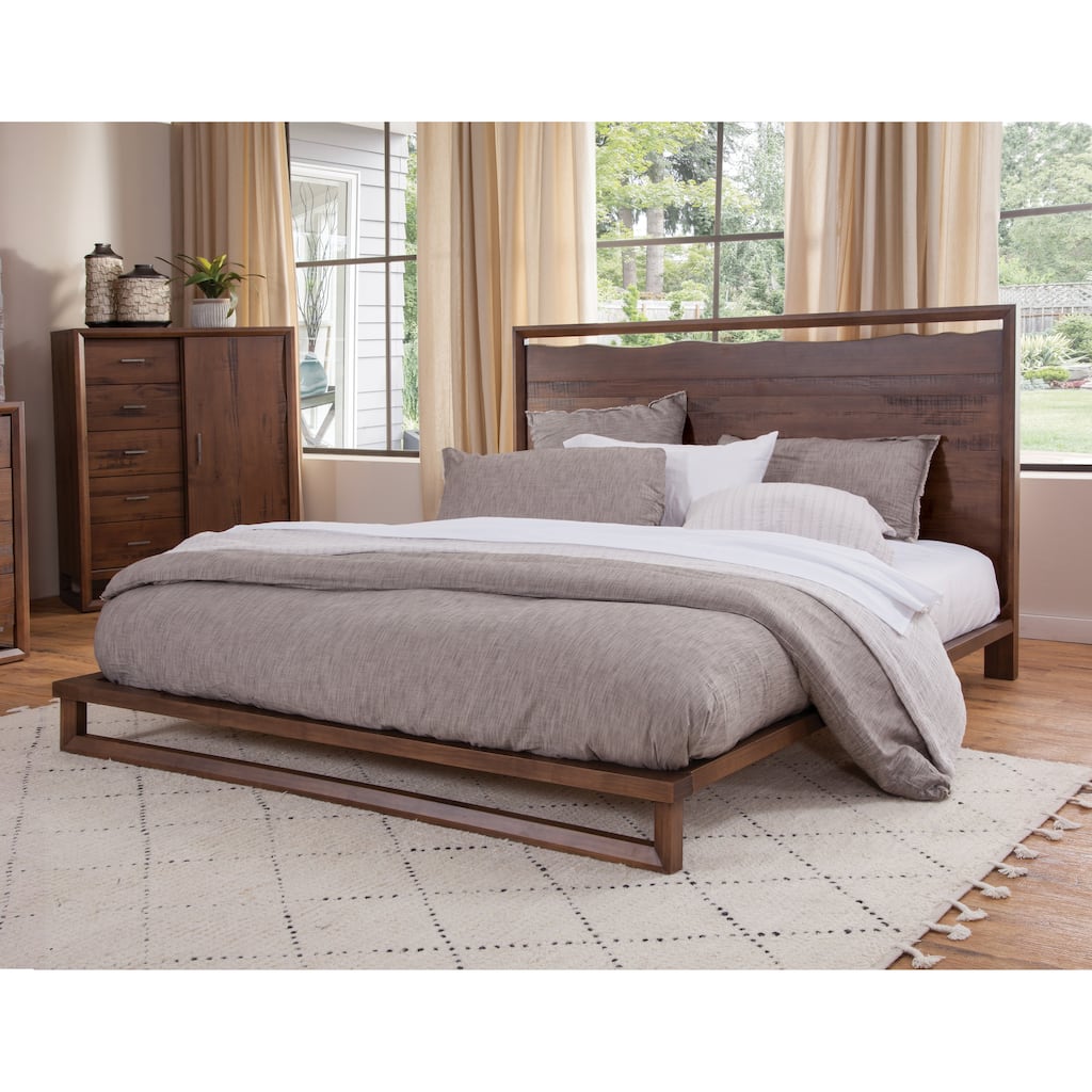 Steve Silver Distressed Mocha Lynwood Platform Bed