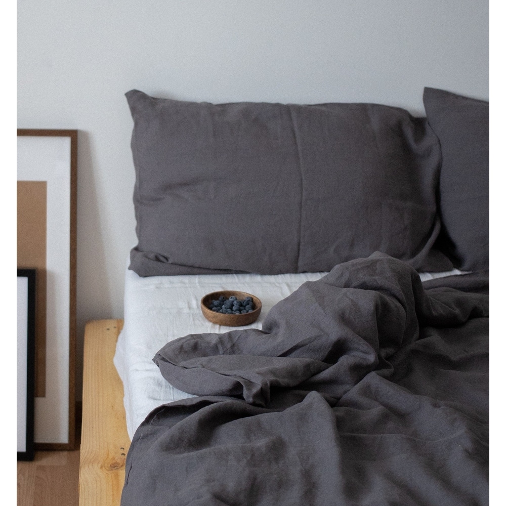 Highland Feather 100% French Linen Pillowcases - Set of 2 - Linen Bedding Set - Classic Luxury - Ultra-Soft and Breathable