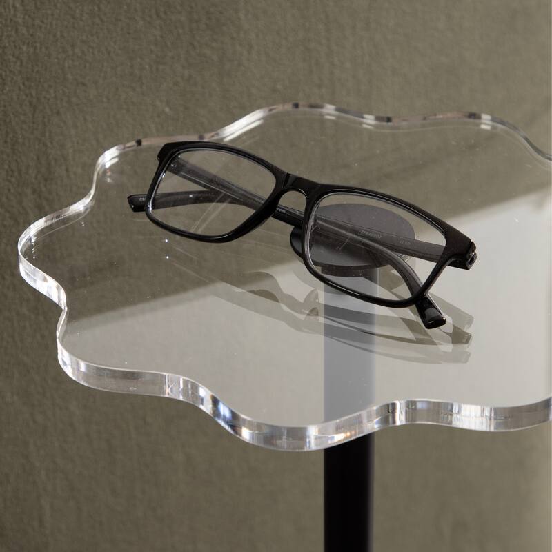 Kate and Laurel Acari Scalloped Drink Table