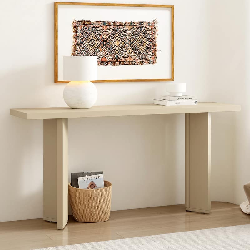 Stylish Console Table with Pine Veneer and Geometric Legs