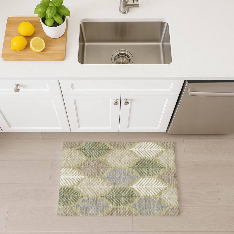 Machine Washable Indoor/ Outdoor Modern Fern Chantille Rug