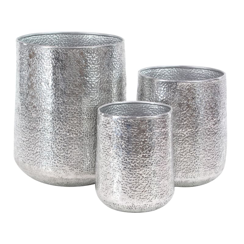 Silver Aluminum Metal Indoor Outdoor Planter with Hammered Design (Set of 3)