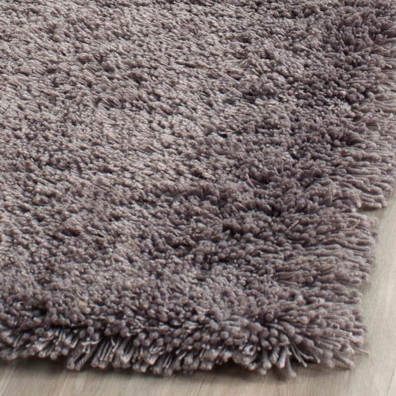 SAFAVIEH Handmade Classic Shag Nakhshun Rug