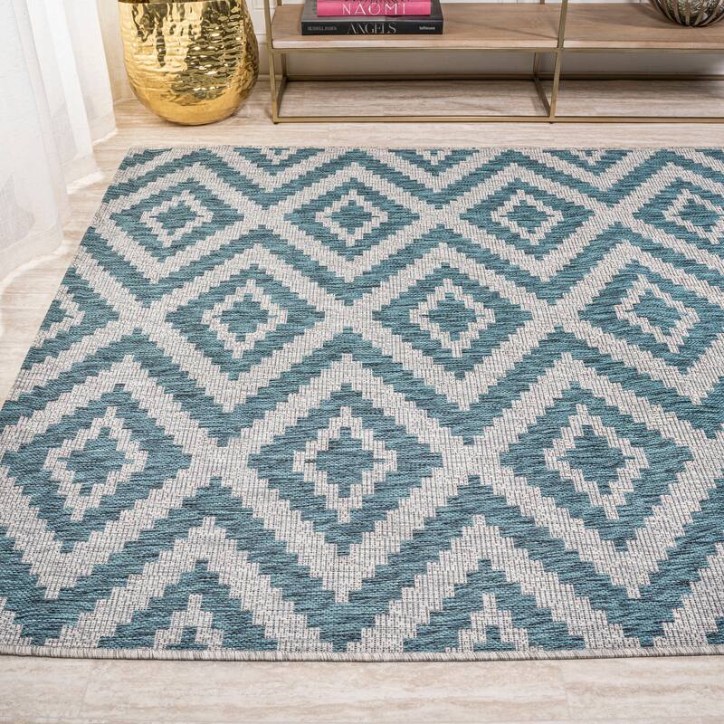 JONATHAN Y Vine Diamond Tribal Indoor/Outdoor Area Rug