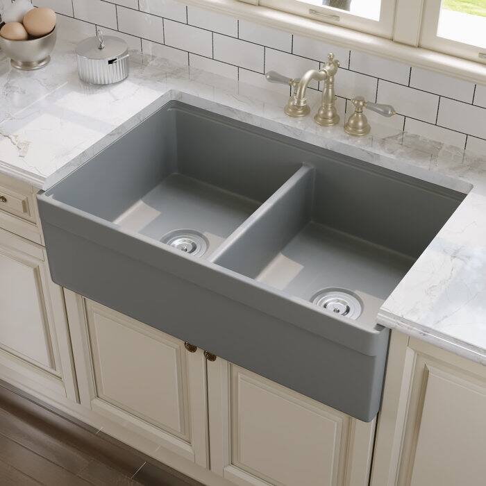 DeerValley 33"L X 20"W Double Bowl Workstation Farmhouse Kitchen Sink With Cutting Board And Dish-Drying Rack