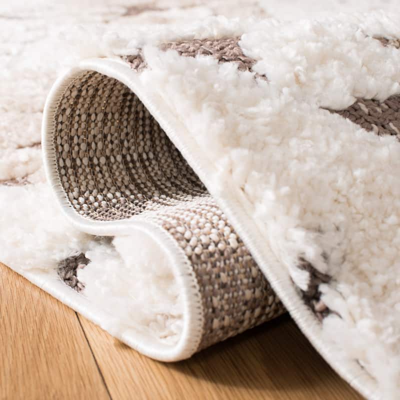 SAFAVIEH Moroccan Tassel Shag Kobi 2-inch Thick Rug