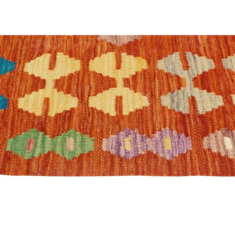 Flatweave Omar Red/Ivory Rug - 5'8" x 7'11"