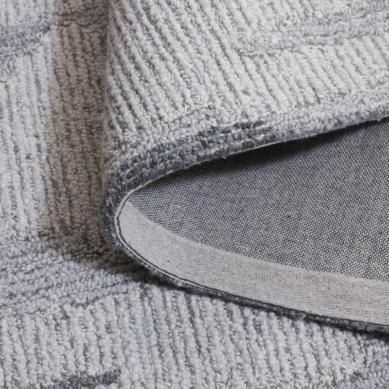 SAFAVIEH Handmade Harvest Chinami Wool Rug