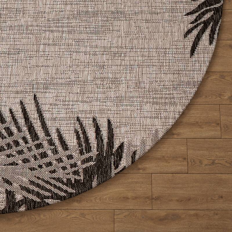 Sevita Callie Coastal Palm Fronds Tropical Indoor/Outdoor Area Rug