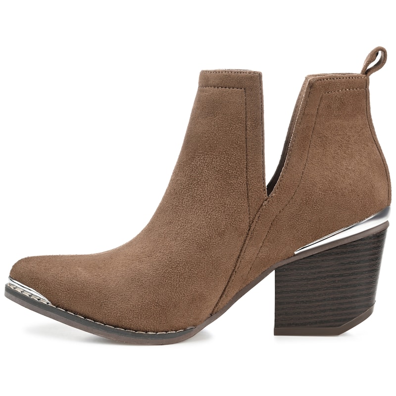 Journee Collection Women's Issla Pull On Stacked Heel Booties