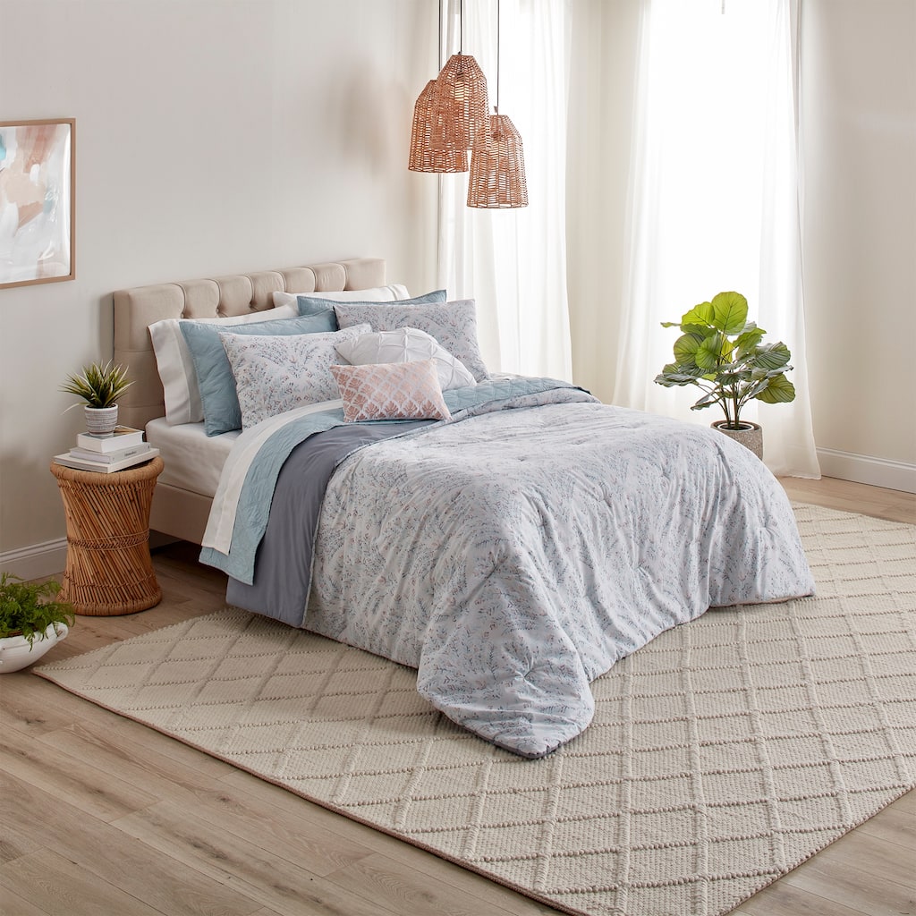 Anne Klein Casey Comforter Set