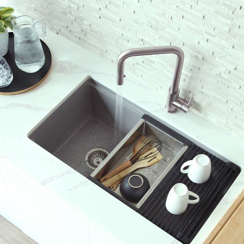 STYLISH Kitchen Sink Faucet Single Handle Pull Down Dual Mode in Stainless Steel - Faucet Height: 14 3/8" | Spout Height: 7 7/8"