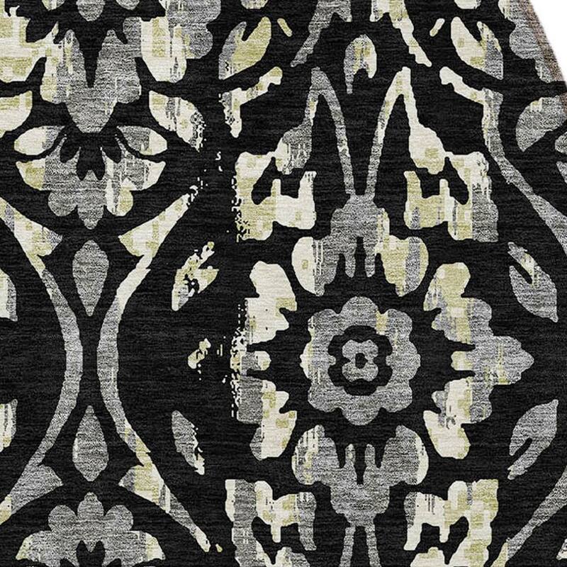 HomeRoots Floral Transitional Rectangle Outdoor Rug