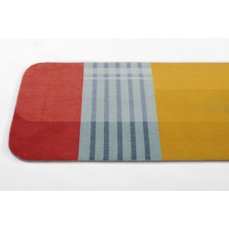 Momeni Playground Pencil Kid Rug - 2'4" X 7'7"