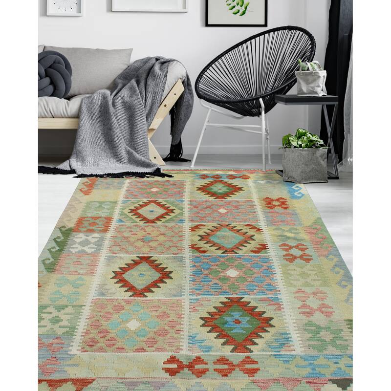 Sun Faded Flatweave Seden Red/Ivory Rug - 4'8" x 6'9"