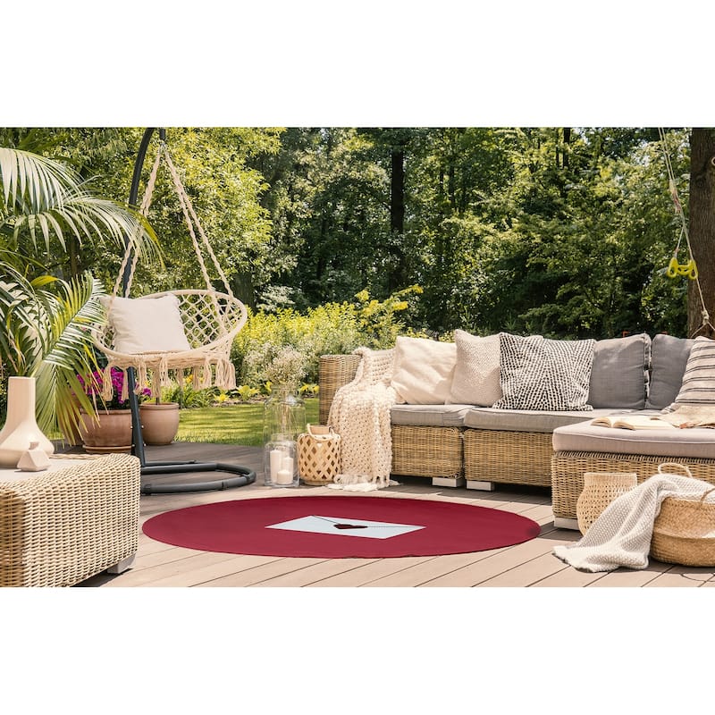 Love Letter Valentines Chenille Indoor/Outdoor Rug