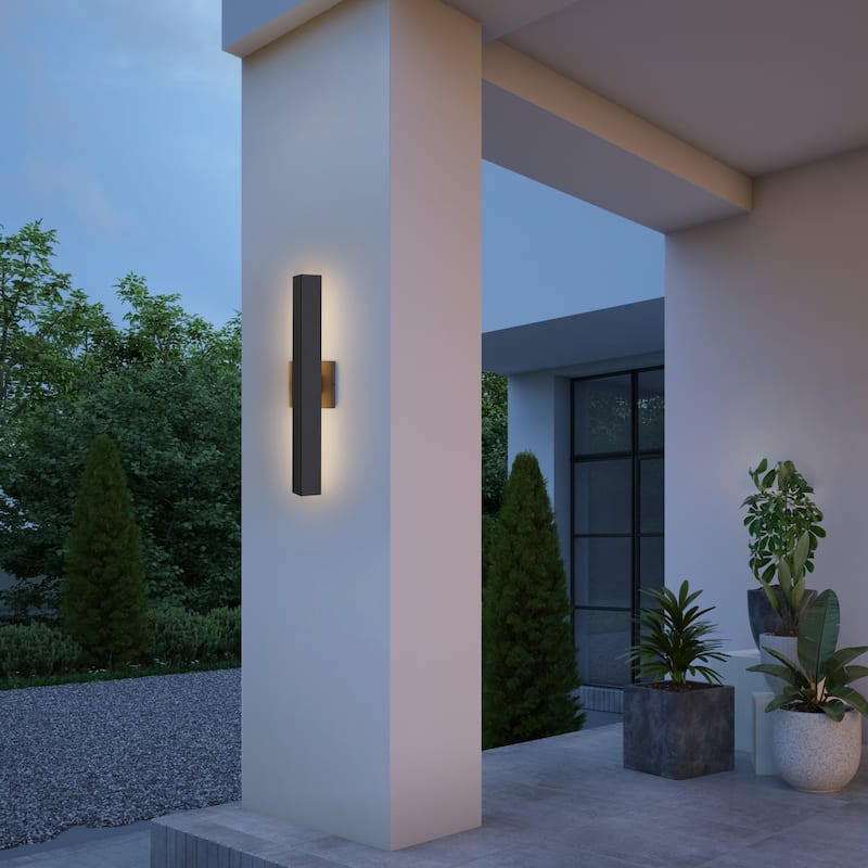 Modern Minimalist Black Outdoor Integrated LED Wall Sconce(2-Pack) - 21.8"