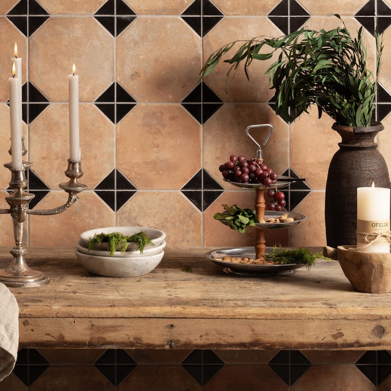 Merola Tile Kings Nonna with Black Corner 17-7/8" x 17-7/8" Porcelain Floor and Wall Tile