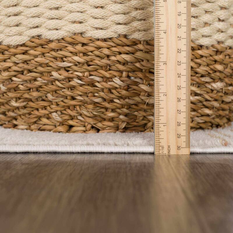Pertek Bohemian Farmhouse Traditional Area Rug