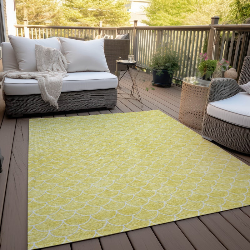 Machine Washable Indoor/ Outdoor Chantille Modern Geo Rug