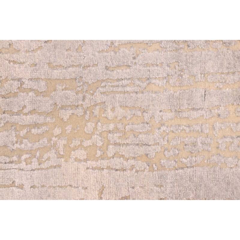 ECARPETGALLERY Hand-knotted Legacy Light Grey Silk, Wool Rug - 2'4 x 10'0