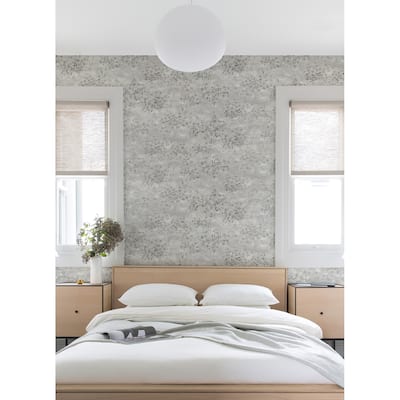 Abstract Gilbert Arian Silver Abstract 33' L X 27.6" W Wallpaper Roll