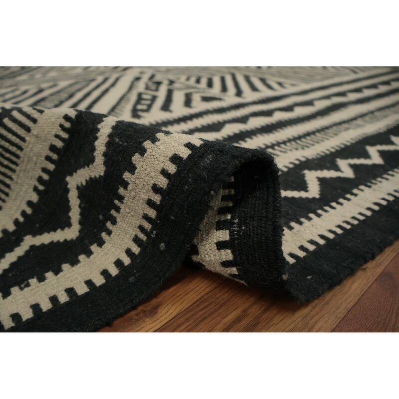 Hand Woven Oriental 100% Wool Carpet Southwestern Tribal Multi-Colored Kilim Area Rug - 10' 3'' X 10' 3''