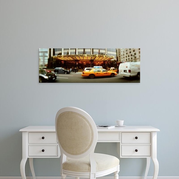 Easy Art Prints Panoramic Image 'Cars, Trump International Hotel, Columbus Circle, Manhattan, New York City' Canvas Art