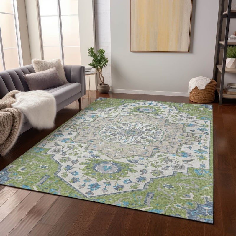 Machine Washable Indoor/ Outdoor Traditional Medallion Chantille Rug - Aloe - 5' x 7'6"