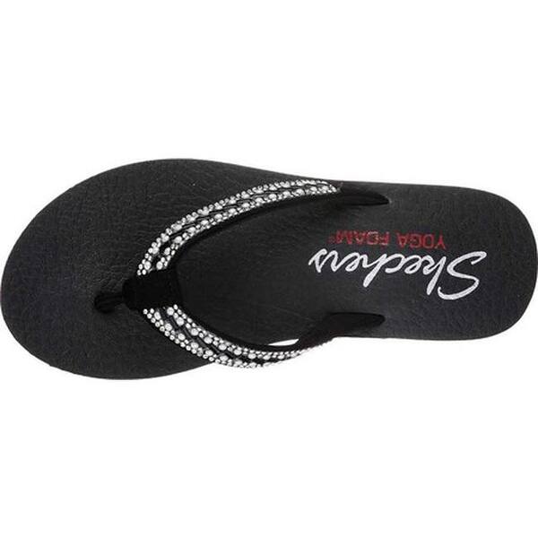 Shop Skechers Women S Meditation Cool Summer Thong Sandal Black Overstock 20767131