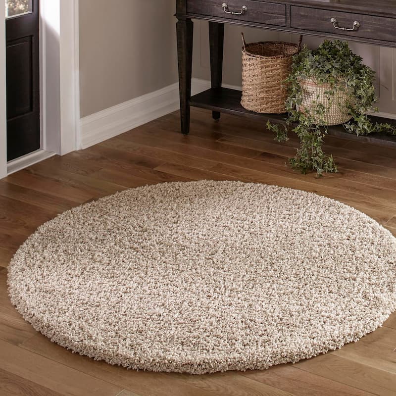 Shag Laurian Collection Area Rug